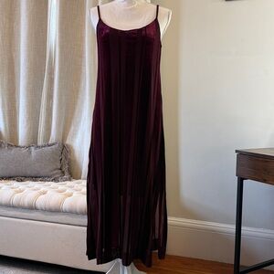 DKNY dress Elegant Burgundy Striped panel lined Pinot noir purples small NEW